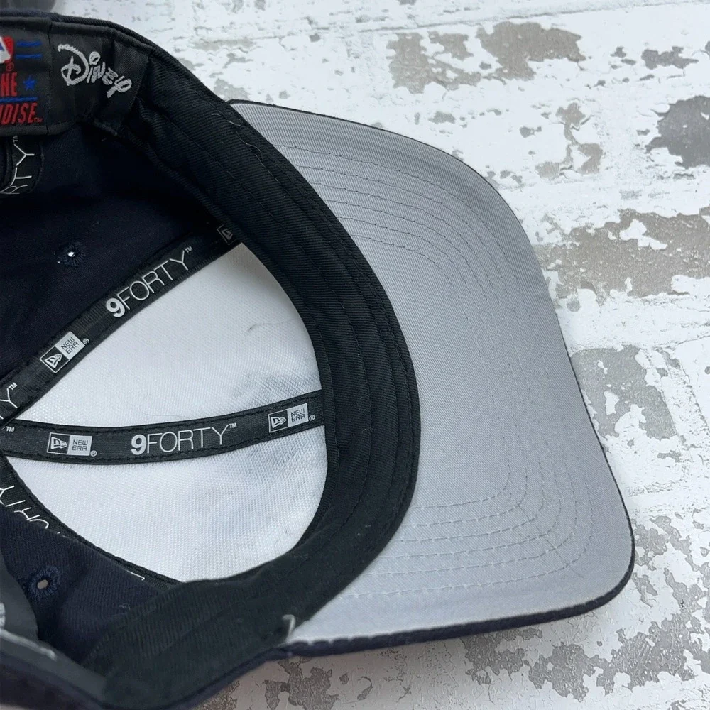 New Era includes hat